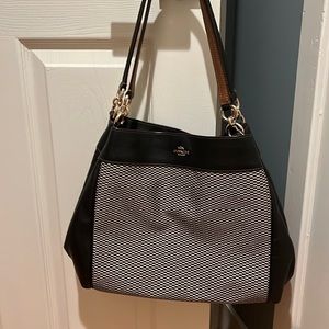 Like new coach limited edition bag